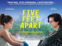 Senden-Beş-Adım-Uzakta-Five-Feet-Apart-Kistik-Fibrozis-Filmi-Poster.jpg Senden-Beş-Adım-Uzakta-Five-Feet-Apart-Kistik-Fibrozis-Filmi-Poster.jpg